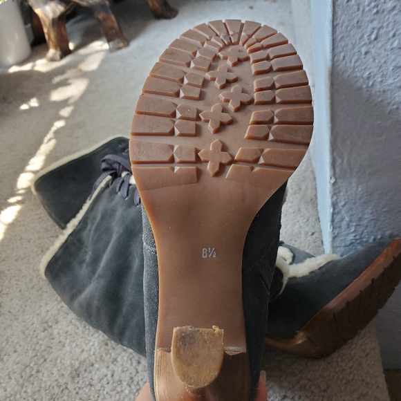 Marc Jacobs knee high boots - Picture 2 of 7